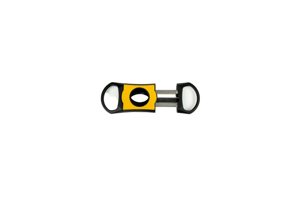 Brizard & Co – “V” Cutter – Racing Black & Yellow (With Pouch)