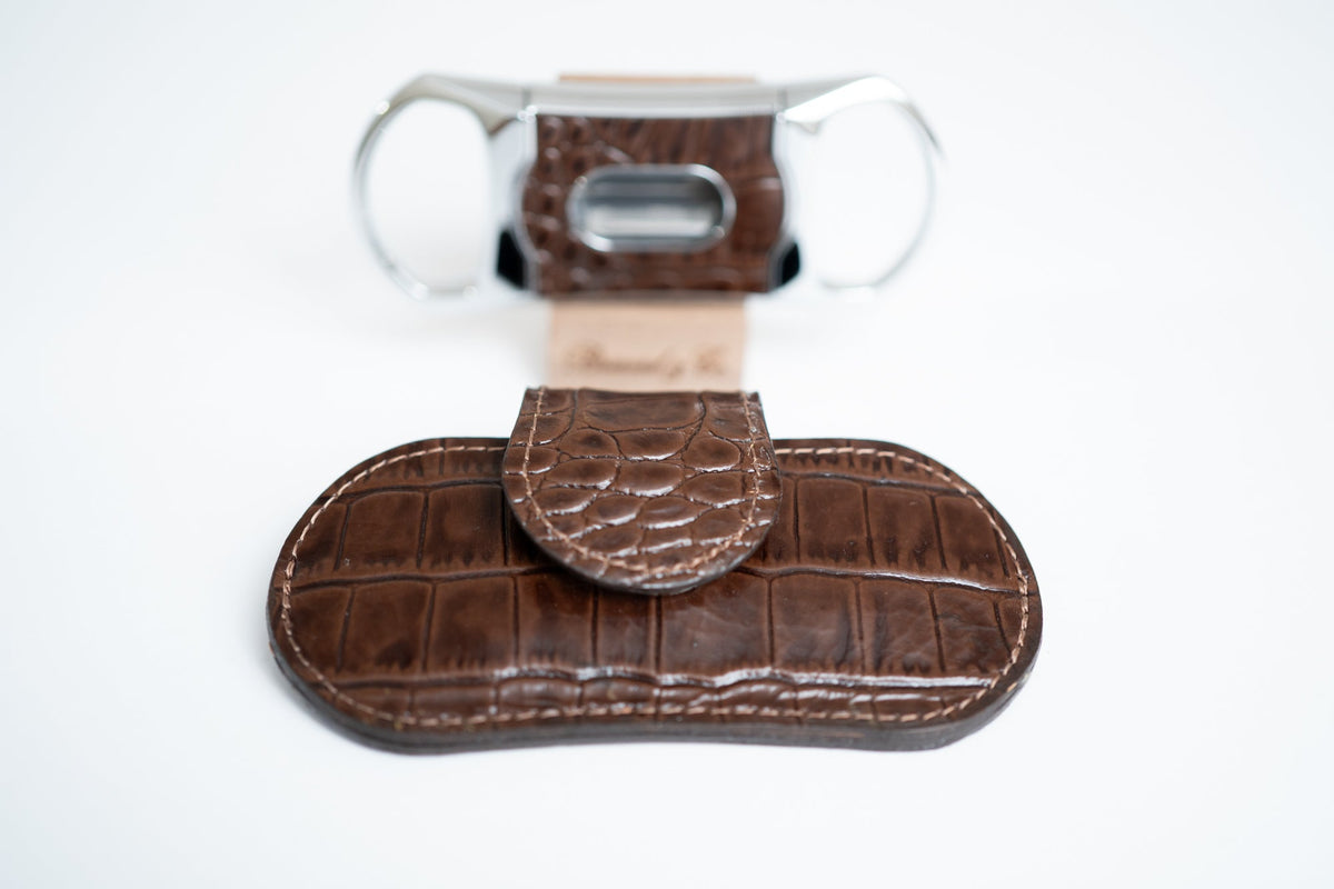 Brizard and Co - The "V" Cutter - Croco Tobacco