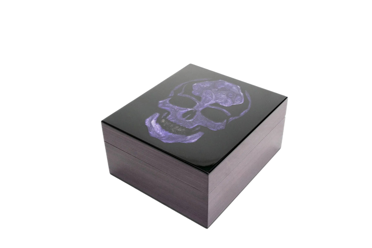 Maccarrone - Skull Resin 40 Count Limited Edition Humidor