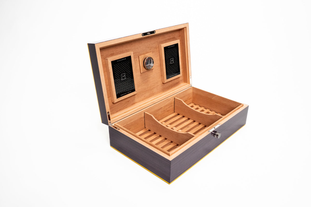 Maccarrone - Les Tres Musicien 110 Count Limited Edition Humidor