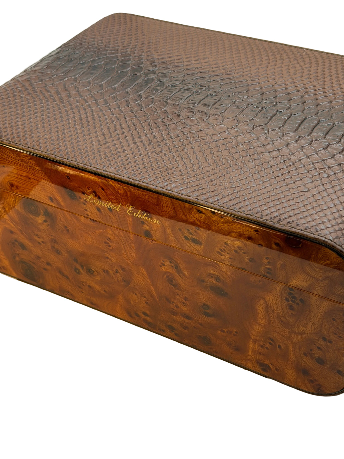 Gentili Limited Edition (15/17) Count Cigar Humidor - Croco Leather