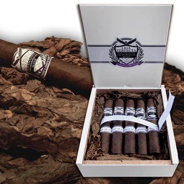 Lucky Cigar - Liga Perfecta - 5" x 50 Habano Petit Delicioso