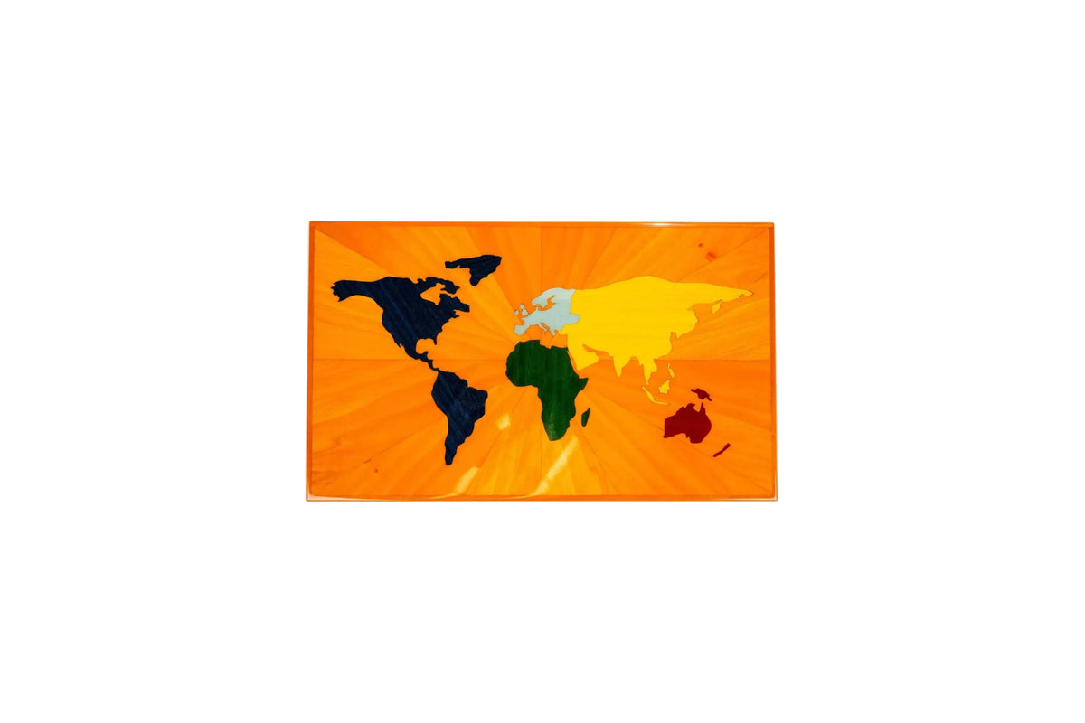 top view of the beautiful Maccarrone World Map Colors Humidor