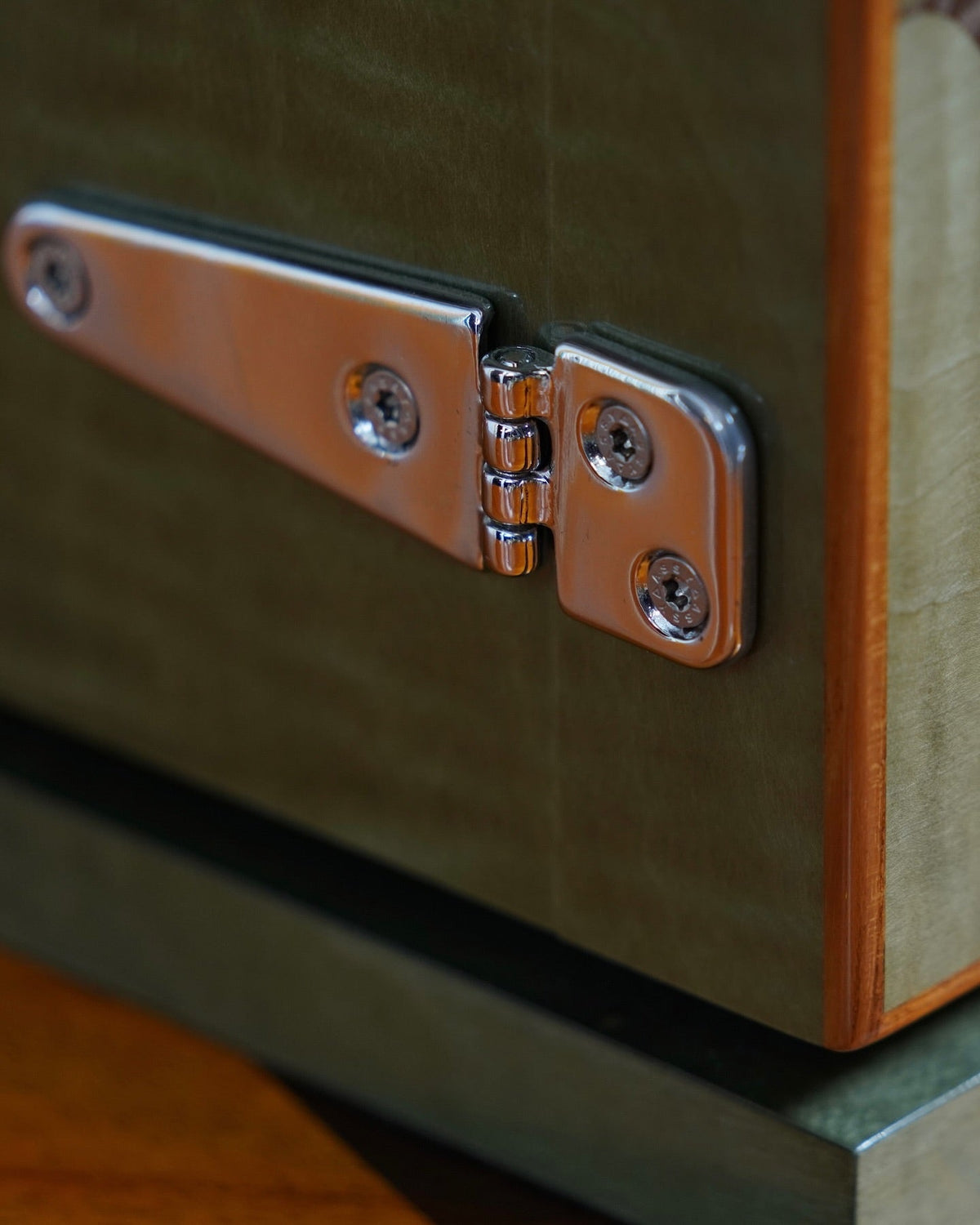 Maccarrone dea tyche humidor cabinet side corner